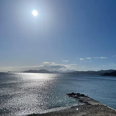 Avlakia 2*